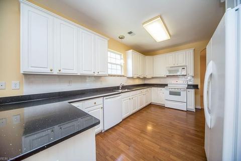 2729 Einstein Dr, Virginia Beach, VA 23456 photo 14