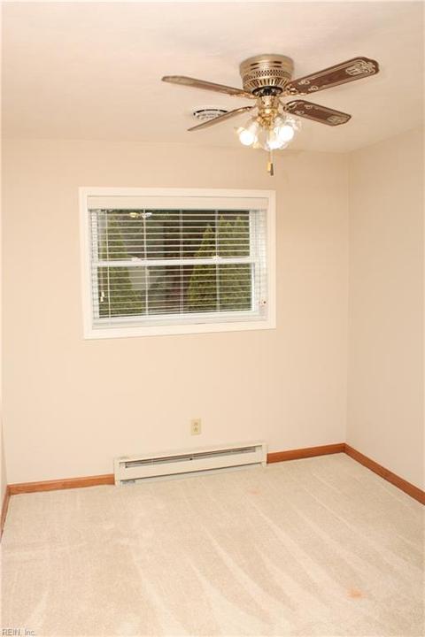 53 Nathan St, Hampton, VA 23669 photo 7