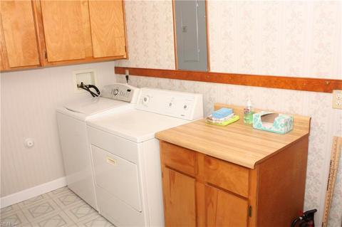53 Nathan St, Hampton, VA 23669 photo 17