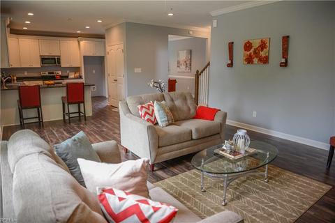 10 Taylor Ave W, Hampton, VA 23663 photo 4