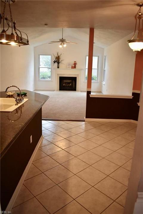 135 Hillside Ave, Suffolk, VA 23434 photo 9