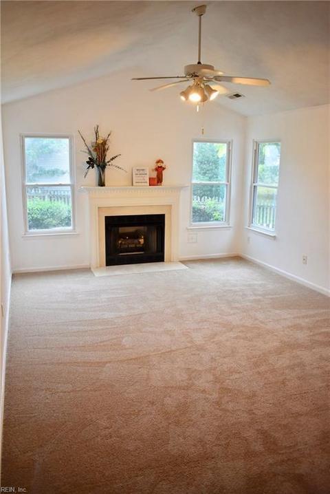 135 Hillside Ave, Suffolk, VA 23434 photo 17