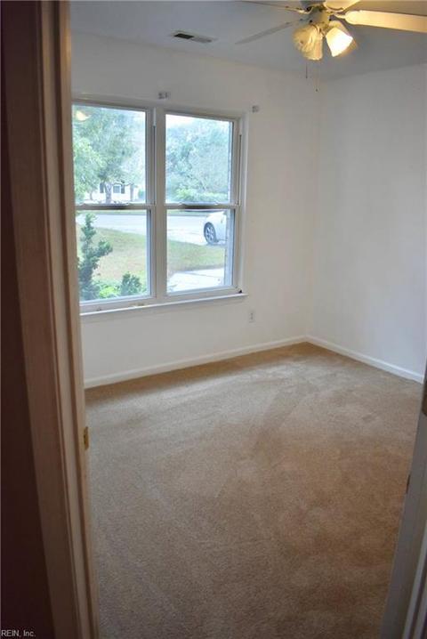 135 Hillside Ave, Suffolk, VA 23434 photo 24