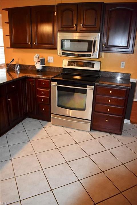135 Hillside Ave, Suffolk, VA 23434 photo 15