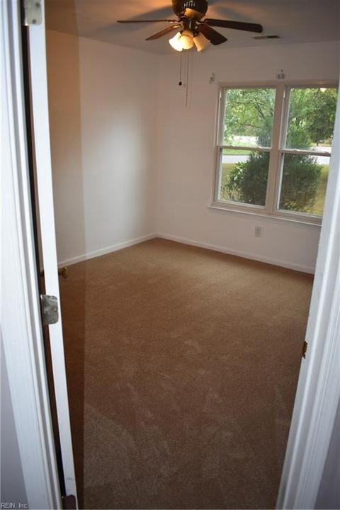 135 Hillside Ave, Suffolk, VA 23434 photo 23