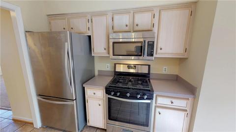 121 Kincaid Ln, Hampton, VA 23666 photo 7