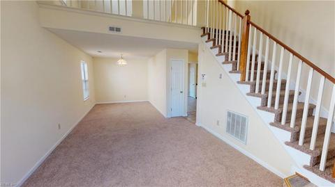 121 Kincaid Ln, Hampton, VA 23666 photo 3