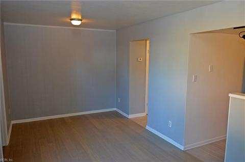 4076 Sloop Trl, Chesapeake, VA 23321 photo 13