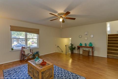 512 Brockridge Hunt Dr, Hampton, VA 23666 photo 7