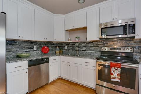 512 Brockridge Hunt Dr, Hampton, VA 23666 photo 14