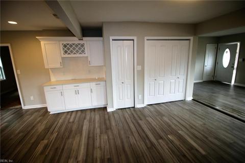 330 Wilton Ave, Hampton, VA 23663 photo 7