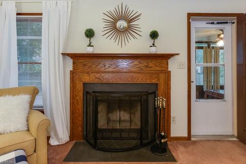7 Raintree Dr, Hampton, VA 23666 photo 9