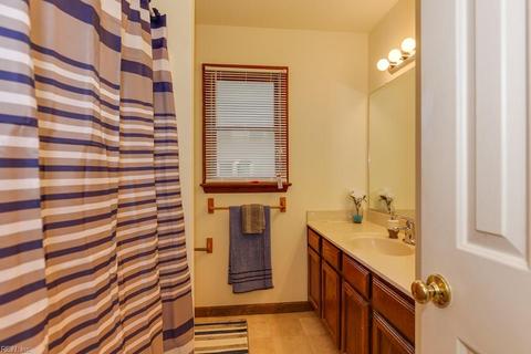 7 Raintree Dr, Hampton, VA 23666 photo 29