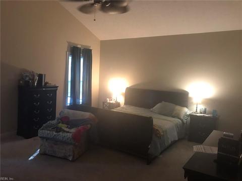 4 Stephanies Rd, Hampton, VA 23666 photo 13