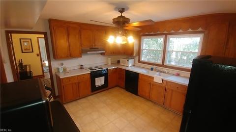 512 Timberneck Ct, Hampton, VA 23663 photo 5