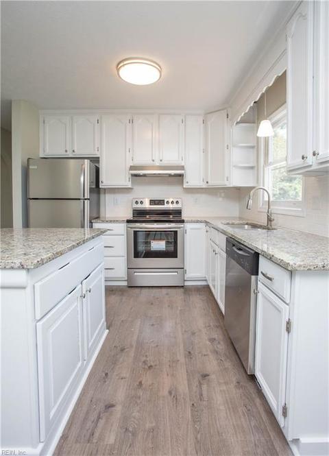 7 Apache Trl, Hampton, VA 23669 photo 10