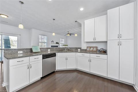 912 Hullview Ave, Norfolk, VA 23503 photo 14