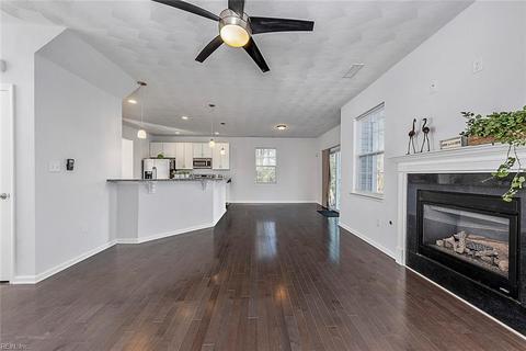 912 Hullview Ave, Norfolk, VA 23503 photo 7