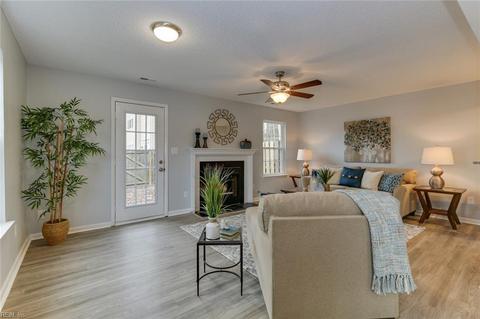 1 Silk Tree Pl, Hampton, VA 23666 photo 2