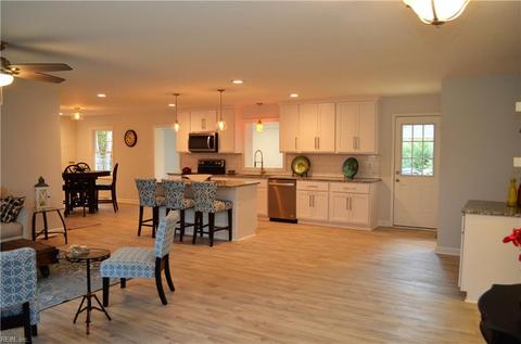 309 Bartlett Dr, Chesapeake, VA 23322 photo 8