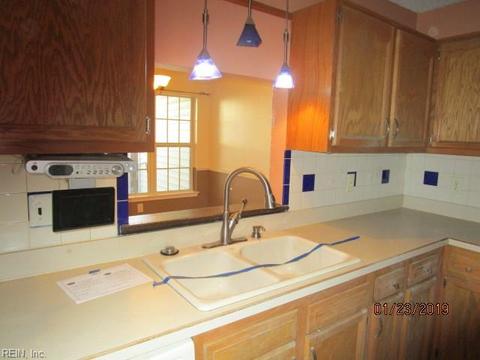 126 River Walk Ct, Hampton, VA 23669 photo 6