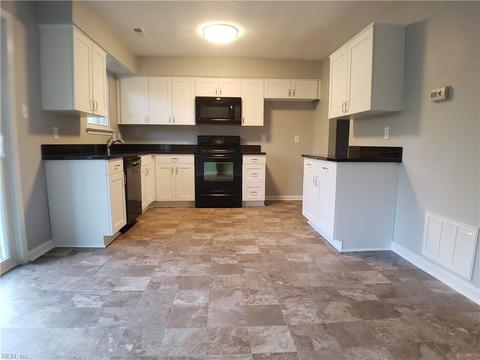 1861 Olde Buckingham Rd, Hampton, VA 23669 photo 10