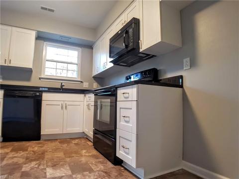1861 Olde Buckingham Rd, Hampton, VA 23669 photo 9