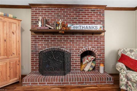 701 Pinehurst Dr, Chesapeake, VA 23323 photo 6