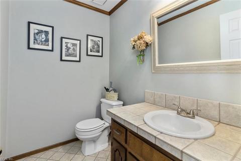 701 Pinehurst Dr, Chesapeake, VA 23323 photo 8
