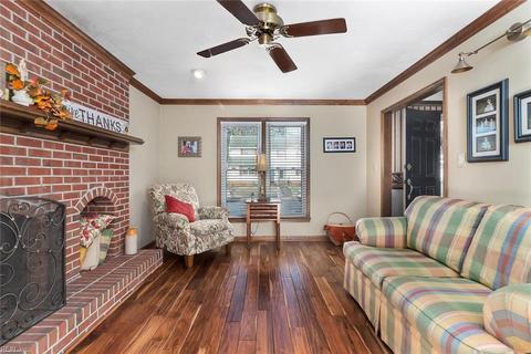 701 Pinehurst Dr, Chesapeake, VA 23323 photo 7
