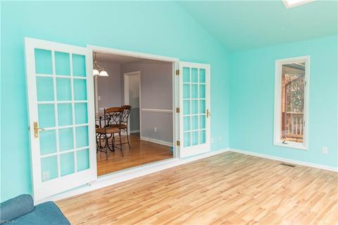 12 Overton Dr, Hampton, VA 23666 photo 15