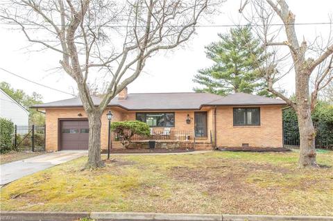 12 Overton Dr, Hampton, VA 23666 photo 1