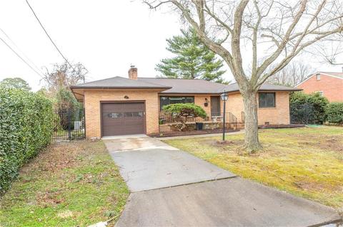 12 Overton Dr, Hampton, VA 23666 photo 4