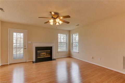 116 Boeing Ave, Hampton, VA 23669 photo 11