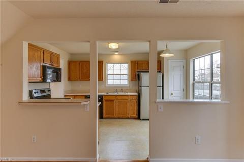 116 Boeing Ave, Hampton, VA 23669 photo 8