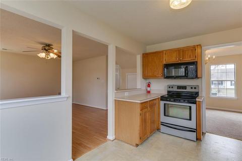 116 Boeing Ave, Hampton, VA 23669 photo 5