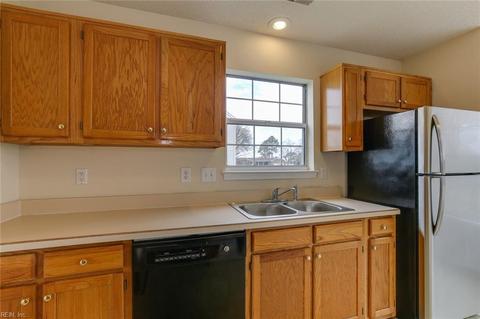 116 Boeing Ave, Hampton, VA 23669 photo 9
