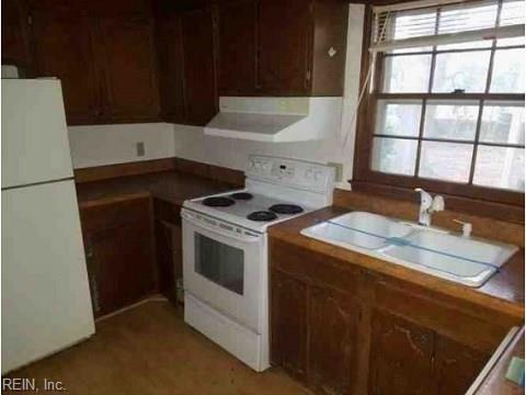 110 Marcella Rd, Hampton, VA 23666 photo 3