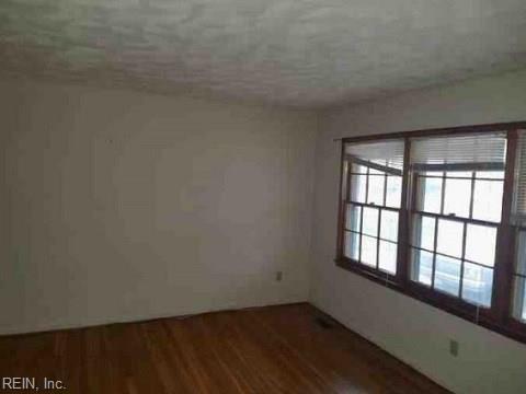 110 Marcella Rd, Hampton, VA 23666 photo 4