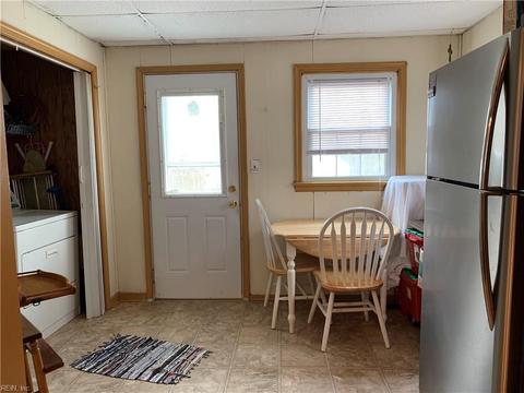 404 Berkeley Dr, York County, VA 23185 photo 10