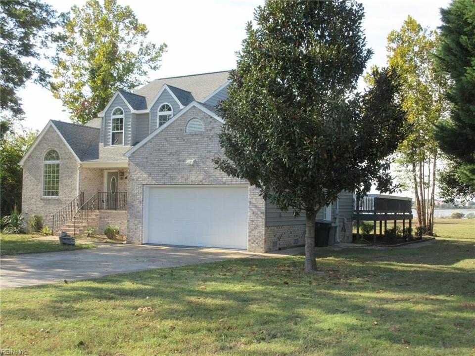 17 Hampshire Dr, Hampton, VA 23669 50 Photos MLS 10287857 Movoto