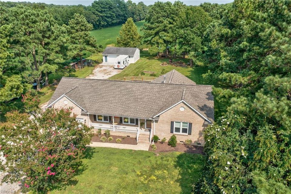 5020 Blackwater Rd, Virginia Beach, VA 23457 37 Photos MLS