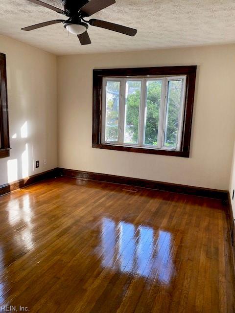 227 Hollywood Ave, Hampton, VA 23661 photo 18