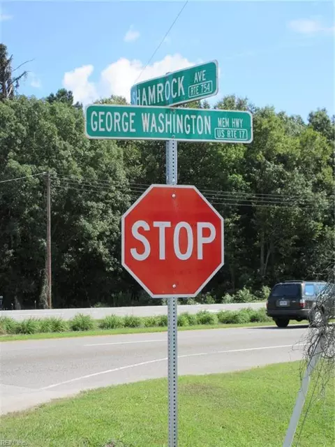 2019 George Washington Memorial Hwy, York County, VA 23693