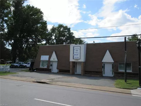 Exterior - 1283 N King St, Hampton, VA 23669 photo 6 of 6