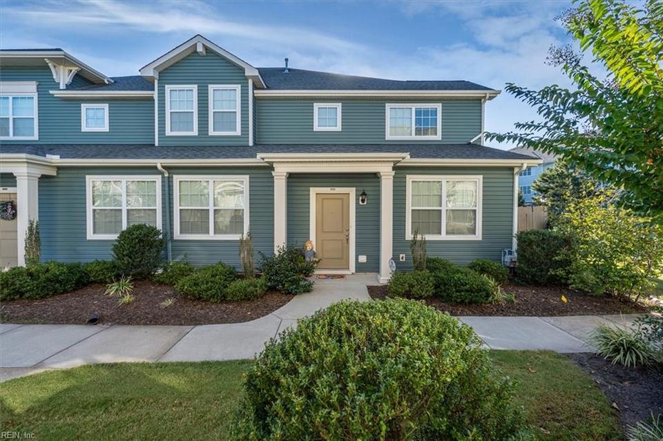 4338 Farringdon Way, Chesapeake, VA 23321 31 Photos MLS 10407597