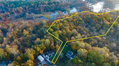 15507 Fort James Ct, New Kent County, VA 23089