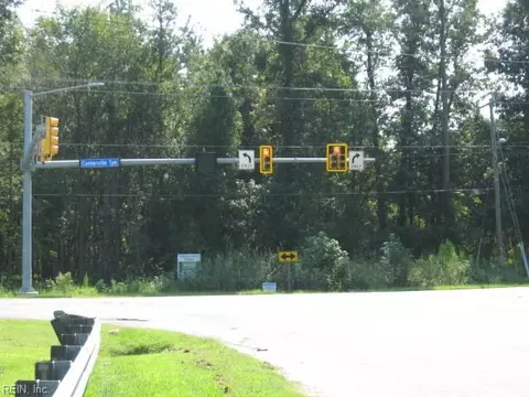 413 Centerville Tpke N, Chesapeake, VA 23320