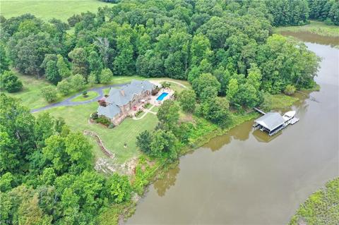13503 Great Spring Rd, Isle Of Wight County, VA 23430