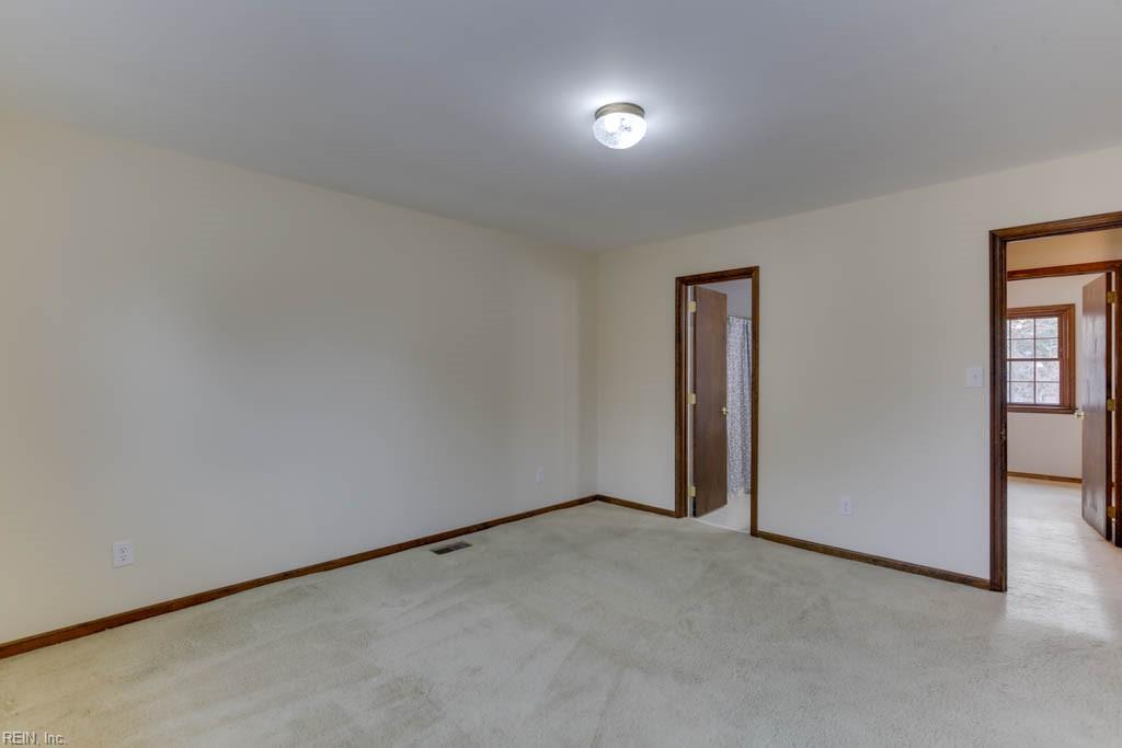 72 Dillwyn Dr, Newport News, VA 23602 37 Photos Movoto